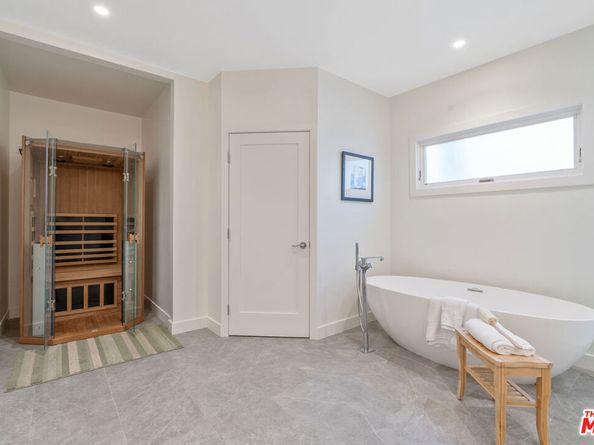 632 S Arden Boulevard, Los Angeles CA 90005