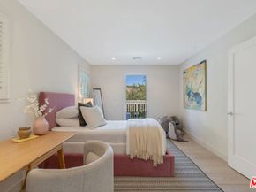 632 S Arden Boulevard, Los Angeles CA 90005