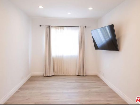 1227 Granville Avenue PH2, Los Angeles CA 90025