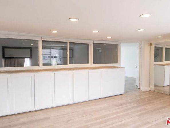 1227 Granville Avenue PH2, Los Angeles CA 90025