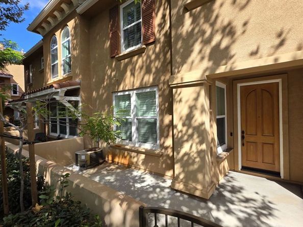 453 N Altadena Drive 8, Pasadena CA 91107