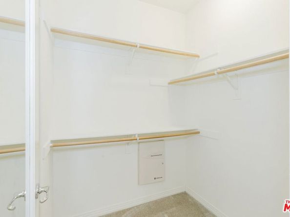 453 N Altadena Drive 8, Pasadena CA 91107