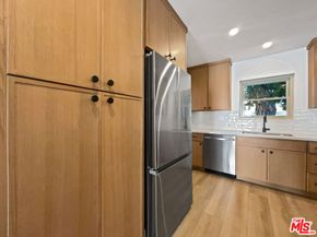 5736 Vantage Avenue, Valley Village CA 91607