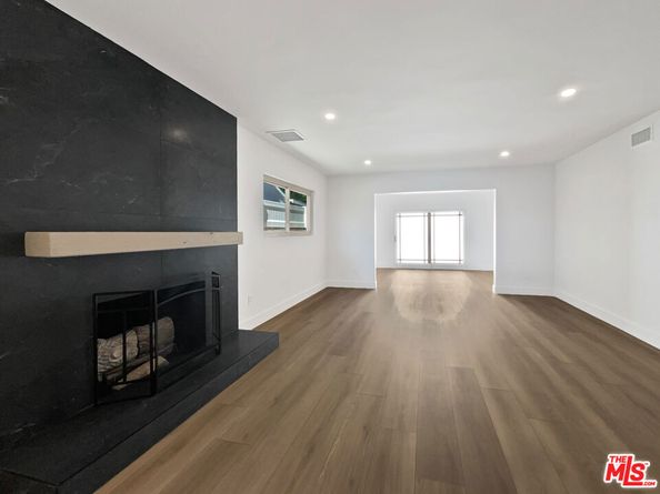 5736 Vantage Avenue, Valley Village CA 91607