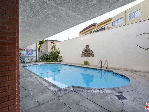 5951 Canterbury Drive 20, Culver City CA 90230