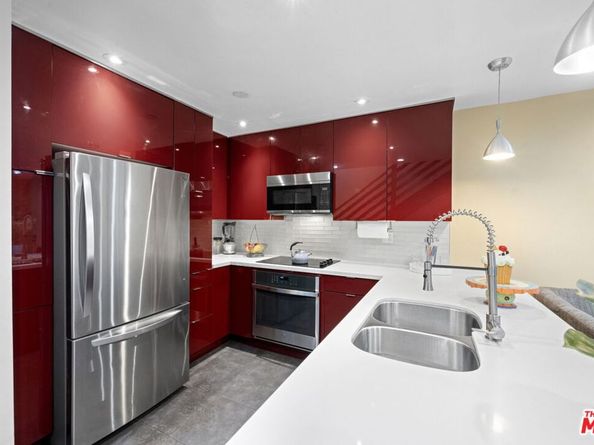 5951 Canterbury Drive 20, Culver City CA 90230