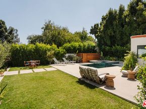 2443 N Vermont Avenue, Los Angeles CA 90027