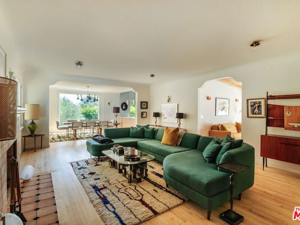 2443 N Vermont Avenue, Los Angeles CA 90027