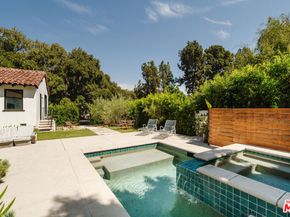 2443 N Vermont Avenue, Los Angeles CA 90027