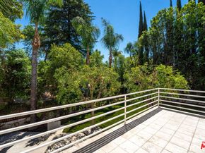 23246 Canzonet Street, Woodland Hills CA 91367