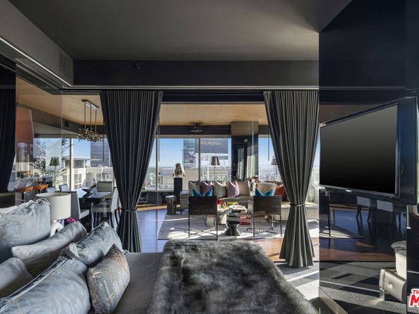 6250 Hollywood Boulevard 14H, Los Angeles CA 90028