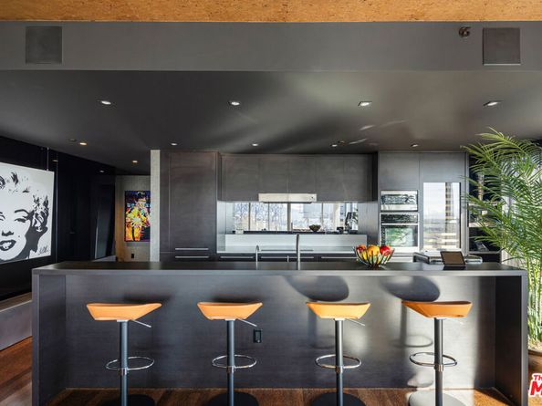 6250 Hollywood Boulevard 14H, Los Angeles CA 90028