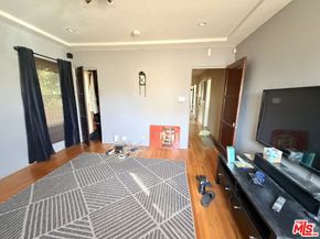 3016 W 83rd Street, Inglewood CA 90305