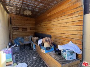 3016 W 83rd Street, Inglewood CA 90305