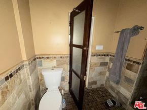 3016 W 83rd Street, Inglewood CA 90305