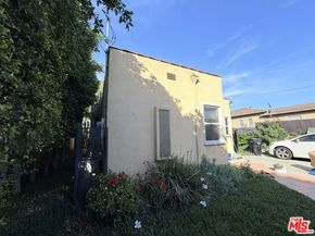 3016 W 83rd Street, Inglewood CA 90305