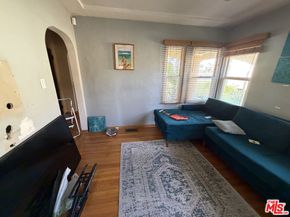 3016 W 83rd Street, Inglewood CA 90305