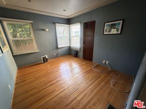 3016 W 83rd Street, Inglewood CA 90305