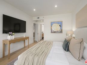 2940 Neilson Way 305, Santa Monica CA 90405