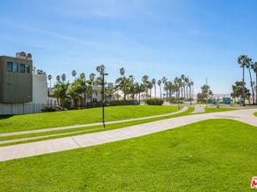 2940 Neilson Way 305, Santa Monica CA 90405