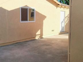 4716 S Van Ness Avenue, Los Angeles CA 90062