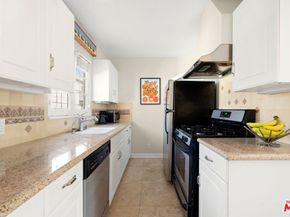 827 12th Street, Santa Monica CA 90403