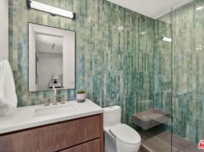 565 Toyopa Drive, Pacific Palisades CA 90272