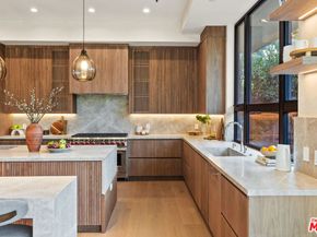 565 Toyopa Drive, Pacific Palisades CA 90272