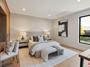 565 Toyopa Drive, Pacific Palisades CA 90272