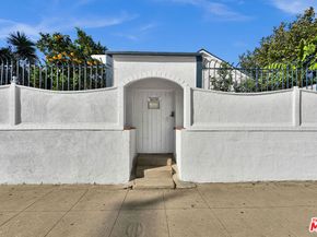 615 Sunset Avenue, Venice CA 90291