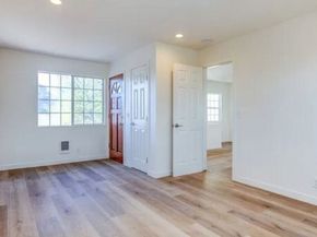 615 Sunset Avenue, Venice CA 90291