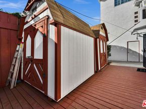 615 Sunset Avenue, Venice CA 90291