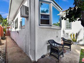 615 Sunset Avenue, Venice CA 90291
