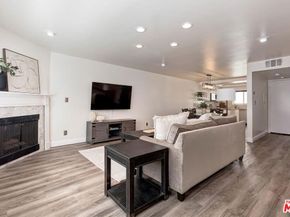 14332 Dickens Street 10, Sherman Oaks CA 91423