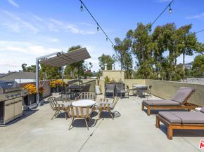 750 N Kings Road 118, West Hollywood CA 90069