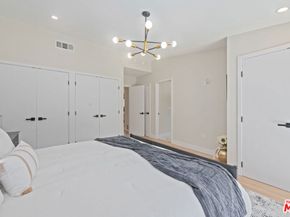 23442 Burbank Boulevard, Woodland Hills CA 91367