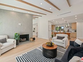 23442 Burbank Boulevard, Woodland Hills CA 91367