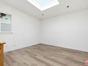 3652 Brunswick Avenue, Los Angeles CA 90039