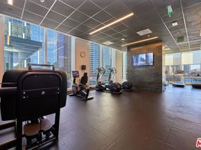 877 Francisco Street 1207, Los Angeles CA 90017