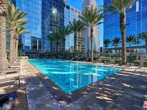 877 Francisco Street 1207, Los Angeles CA 90017