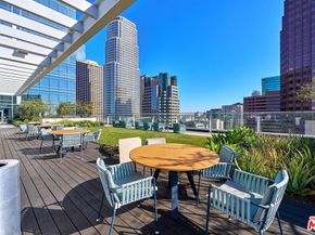 877 Francisco Street 1207, Los Angeles CA 90017