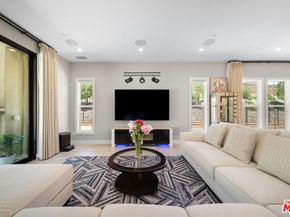 20517 W Deer Grass Court, Porter Ranch CA 91326