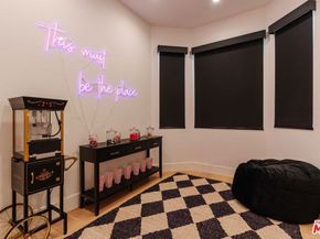 17609 Camino De Yatasto, Pacific Palisades CA 90272