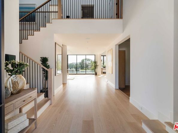 17609 Camino De Yatasto, Pacific Palisades CA 90272