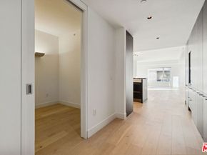 6250 Hollywood Boulevard 8K, Los Angeles CA 90028