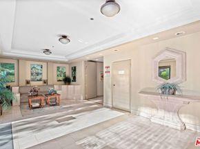 11535 Rochester Avenue 302, Los Angeles CA 90025