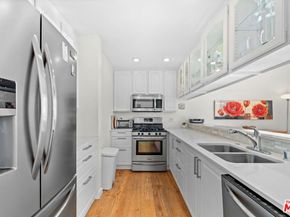 11535 Rochester Avenue 302, Los Angeles CA 90025