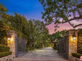 400 St Cloud Road, Los Angeles CA 90077