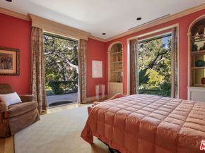 400 St Cloud Road, Los Angeles CA 90077