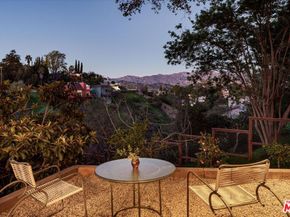 4976 Glenalbyn Drive, Los Angeles CA 90065